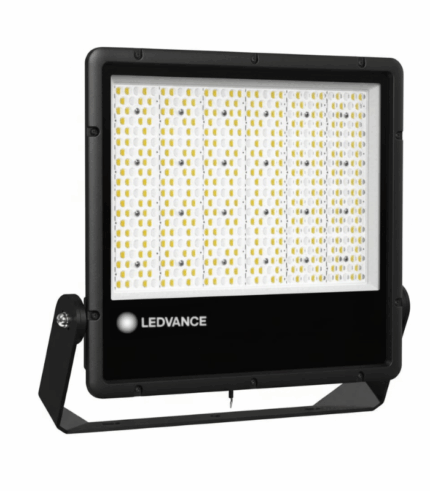 REFLECTOR LEDVANCE 500W 5700K IP66 NEGRO 70000LM PFM IP66 100-277V